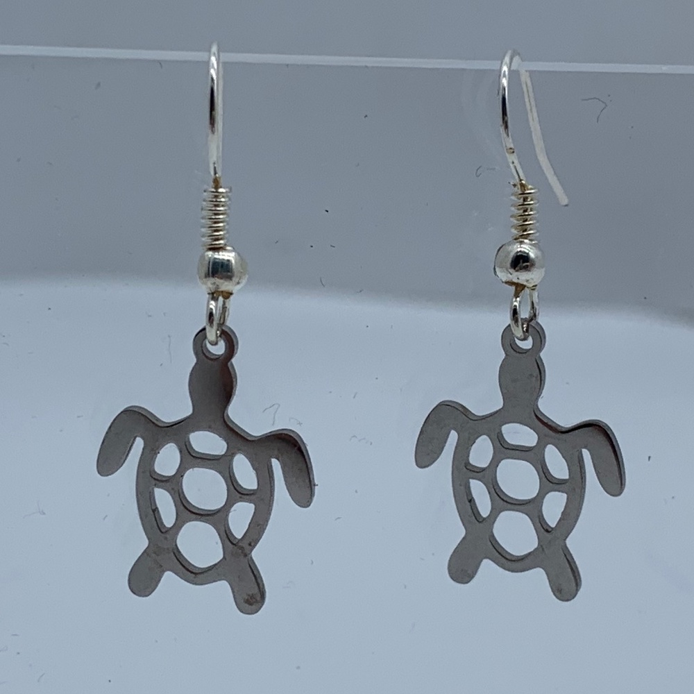 FREE WITH $20+ PURCHASE!